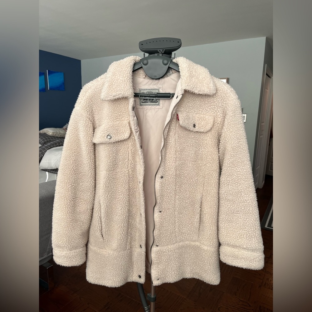 Levi’s Sherpa Oversized Jacket
